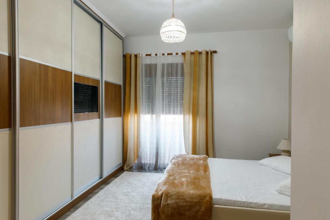 The Luxe Apartments Гирокастра Экстерьер фото