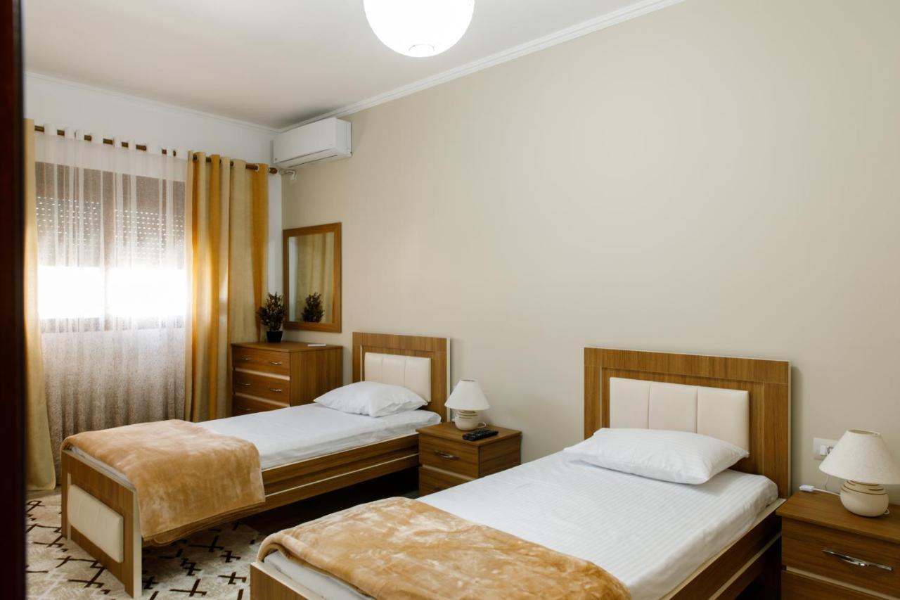 The Luxe Apartments Гирокастра Экстерьер фото