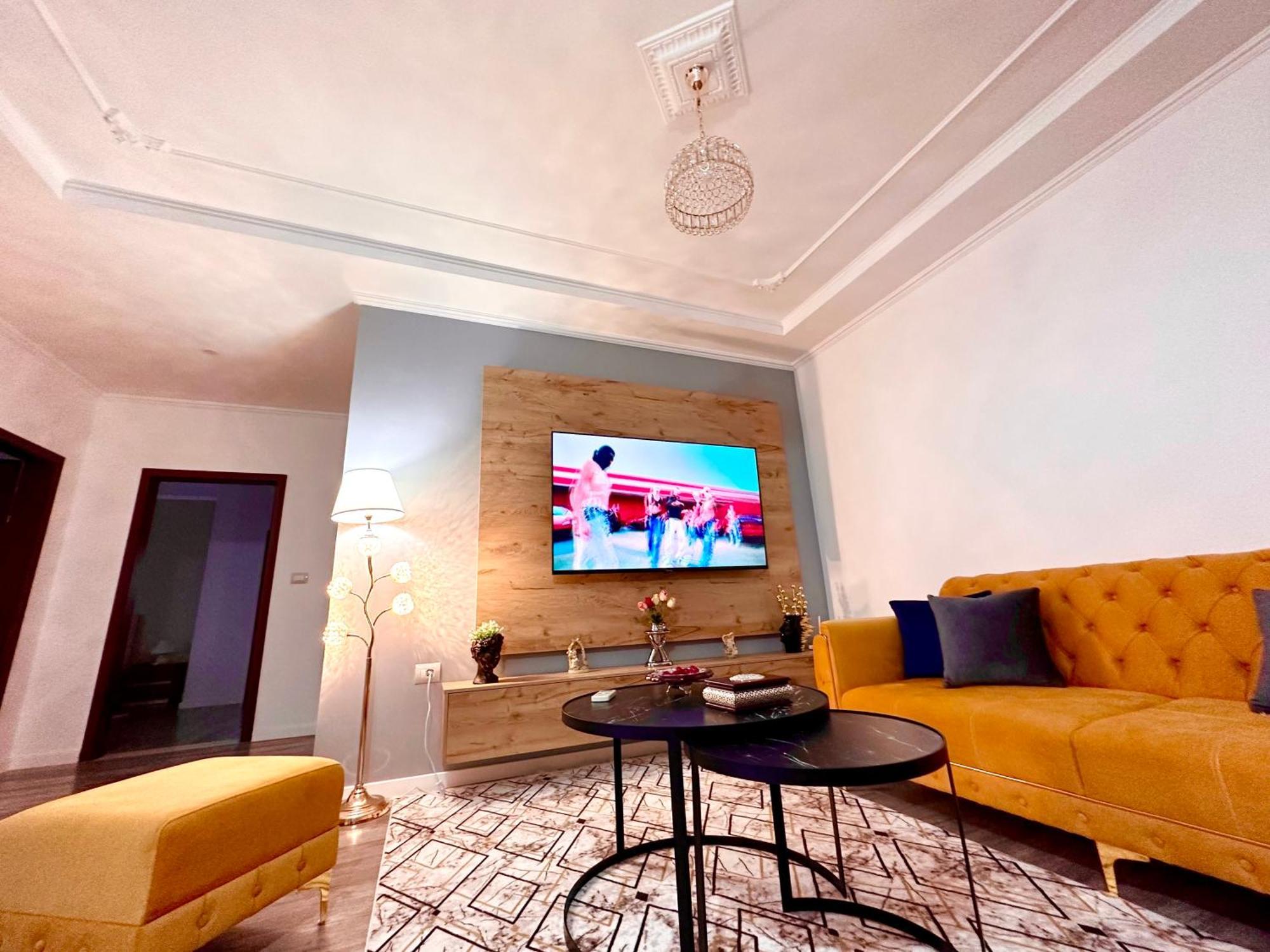 The Luxe Apartments Гирокастра Экстерьер фото