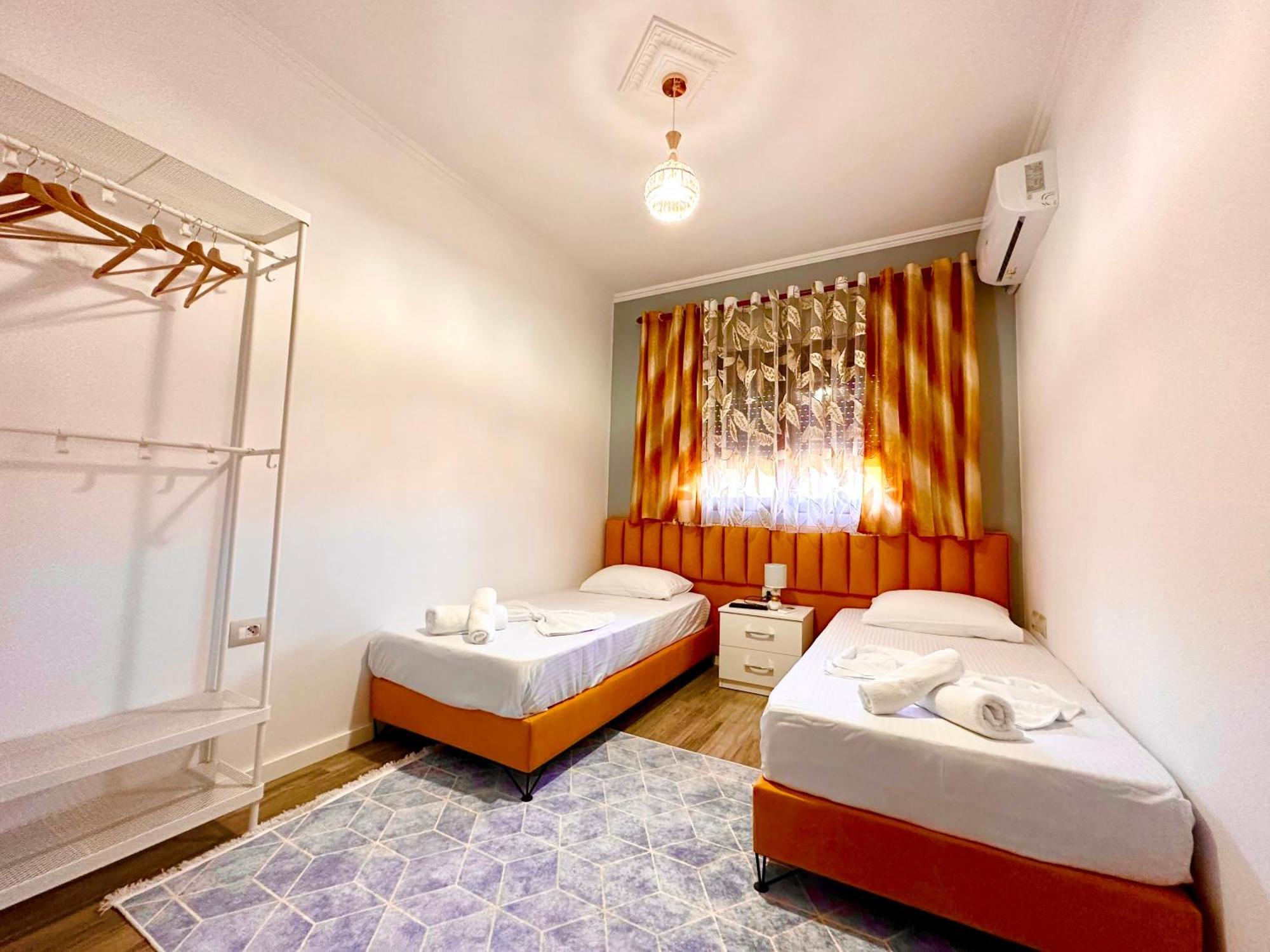 The Luxe Apartments Гирокастра Экстерьер фото