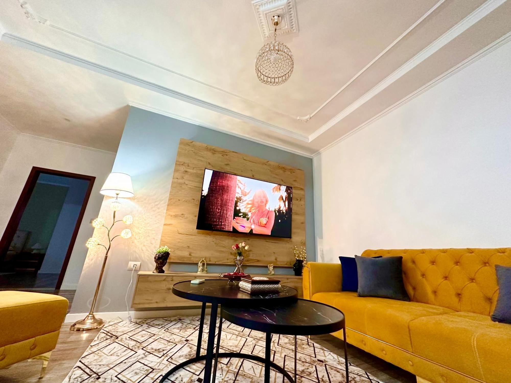 The Luxe Apartments Гирокастра Экстерьер фото